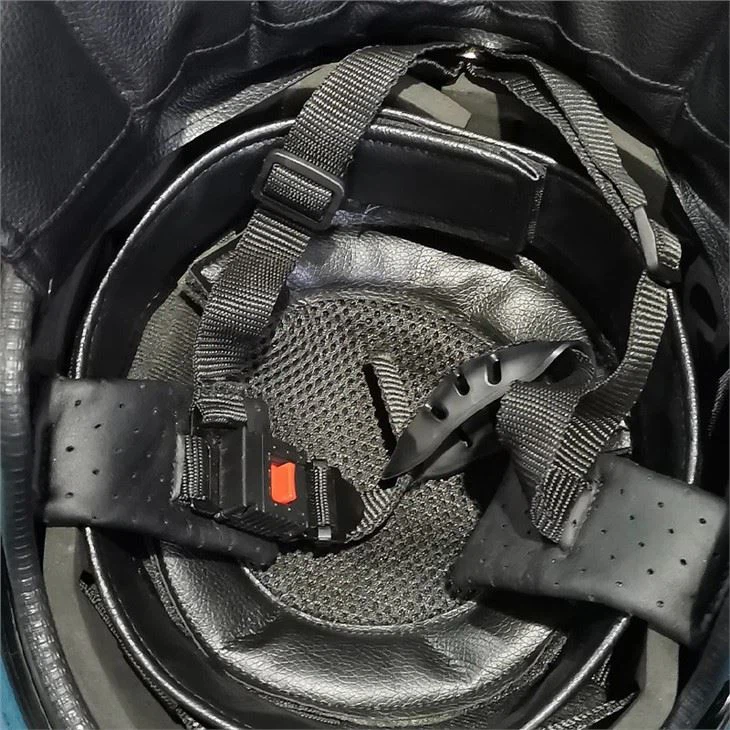 New Design Police Safety Security European Anti Riot Helmet With Straight Shield